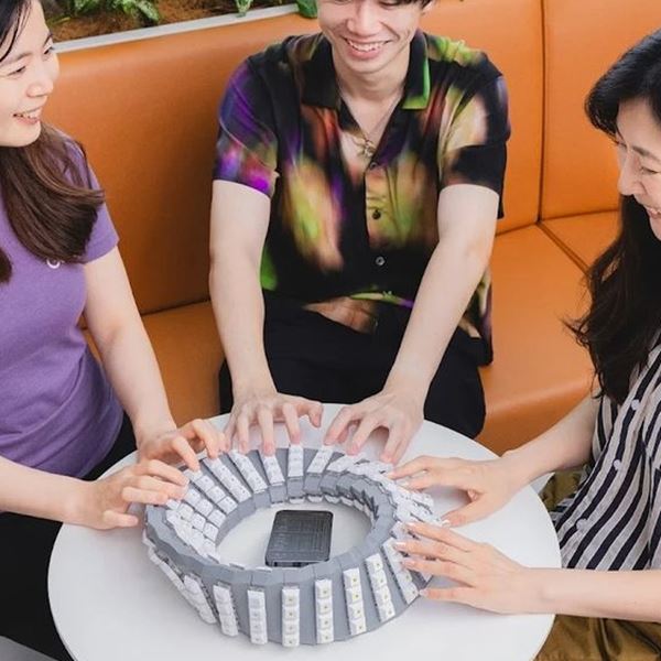 H Google παρουσίασε ένα κυκλικό πληκτρολόγιο για να μας φέρει πιο κοντά