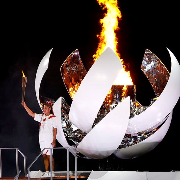 Ολυμπιακοί Αγώνες: Η Naomi Osaka άναψε τον Βωμό