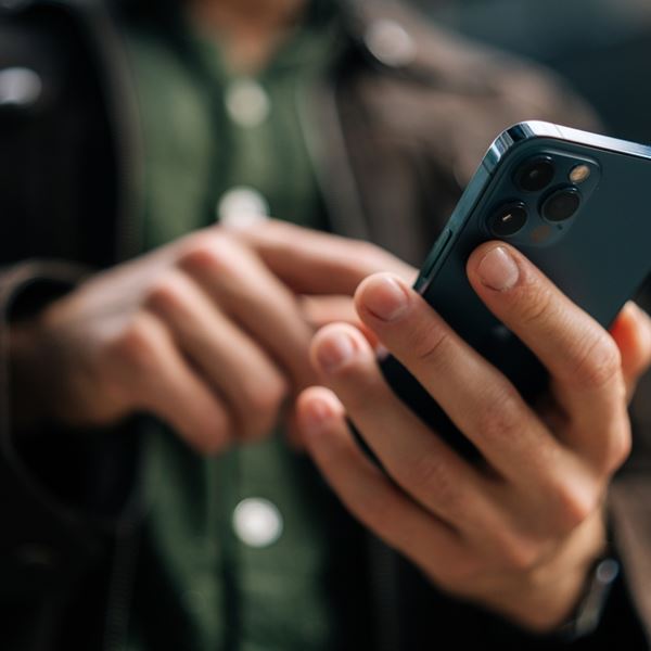 Κίνδυνος για 1,8 δισ. χρήστες iPhone-τι πρέπει να κάνουν