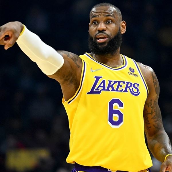 Ένα ακόμη απίθανο ρεκόρ για τον Lebron James στο NBA