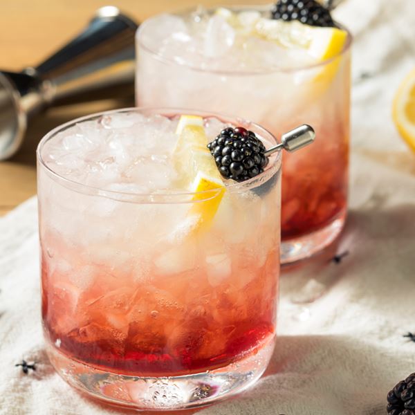 Η ιστορία και η συνταγή του Bramble