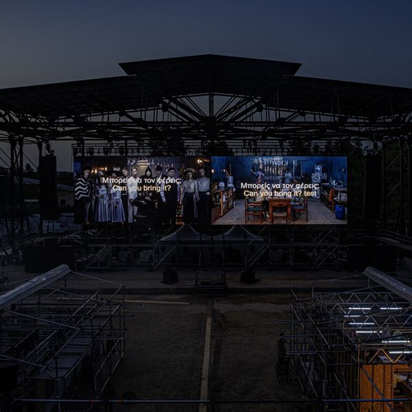 Το Respublika του Λούκας Τβαρκόβσκι δεν είναι παράσταση, είναι κατάσταση