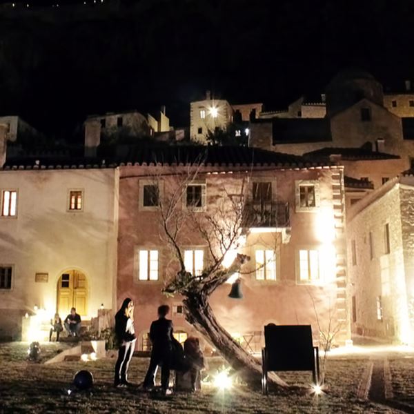 Τελικά, θα κάνουμε φέτος Πάσχα στο χωριό;