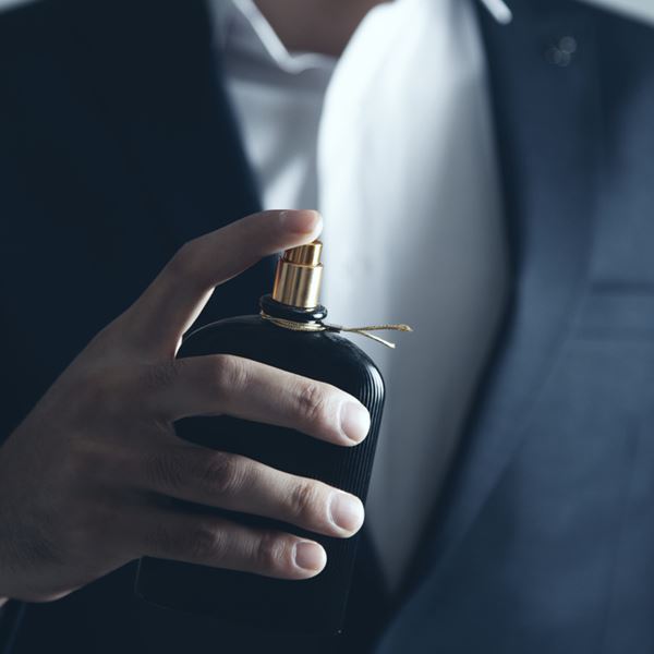 Πώς θα αποκτήσεις τα πιο κλασικά Tom Ford αρώματα στη μισή τιμή