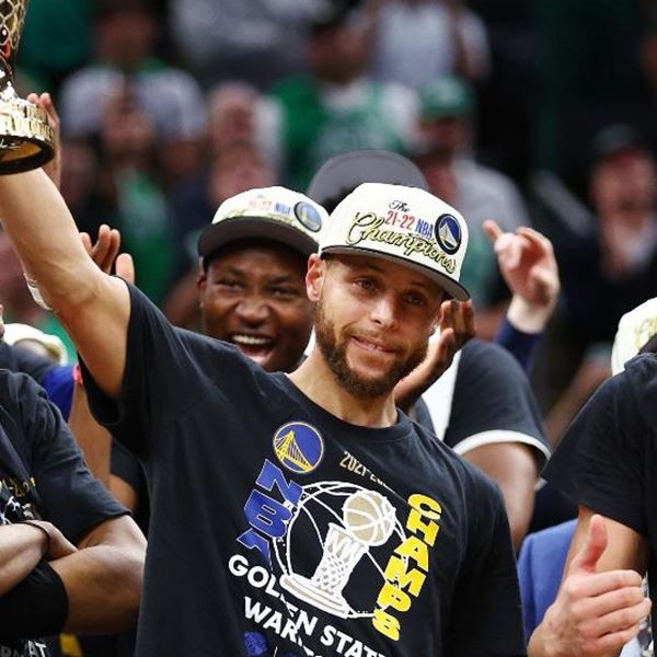 Όλα τα ρεκόρ που κατέρριψαν οι Warriors φέτος στο NBA