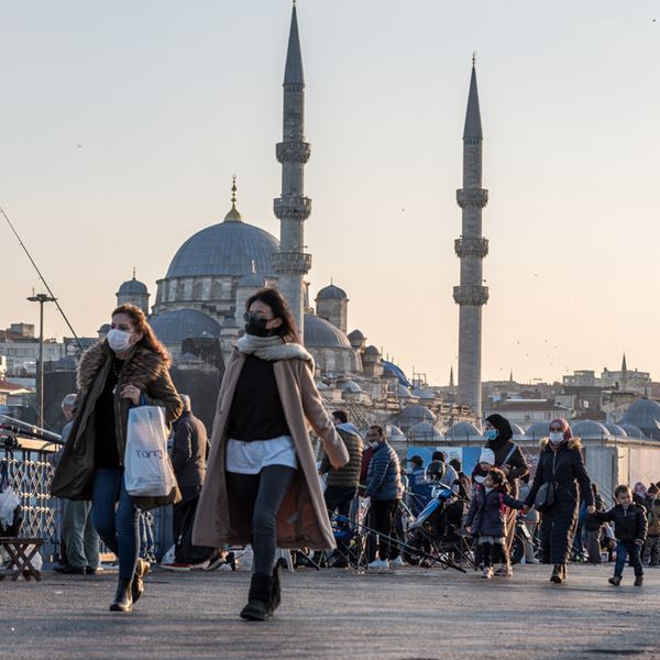 Γιατί ο Erdogan οδηγεί σε υποτίμηση την τούρκικη λίρα