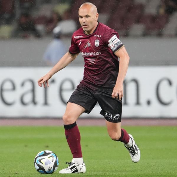 Η ιδανική 11άδα των παικτών που αποσύρθηκαν μέσα στο 2024