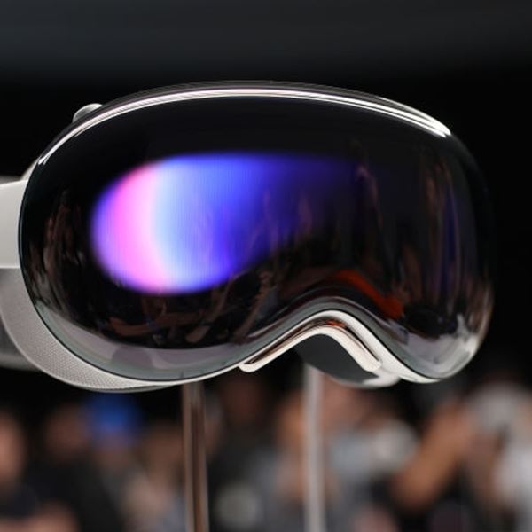 Όπως όλα δείχνουν, το φθηνότερο Apple Vision Pro είναι καθ'οδόν