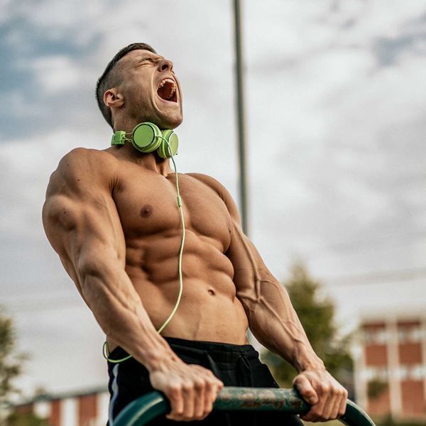 Οι κραυγές που βγάζεις όταν γυμνάζεσαι βελτιώνουν σημαντικά την προπόνησή σου