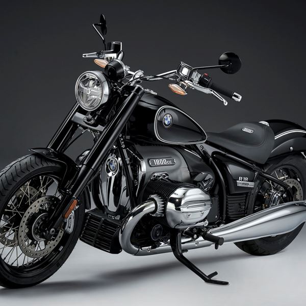 Η BMW αποκάλυψε την πανίσχυρη R18 Cruiser