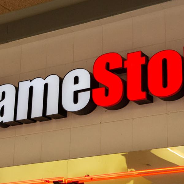 Τι συνέβη με τη μετοχή της GameStop