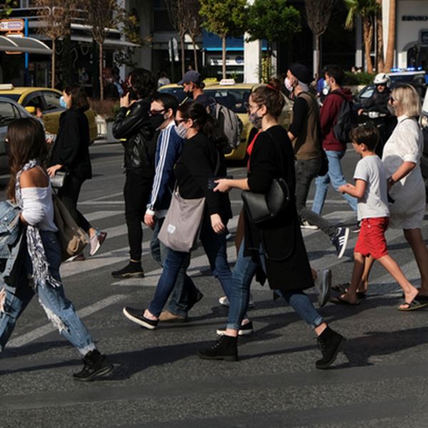 Κορονοϊός: 2.422 νέα κρούσματα