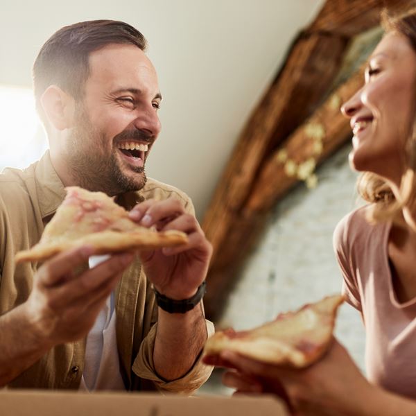 Τα ευτυχισμένα ζευγάρια τείνουν να παχαίνουν, λέει η επιστήμη