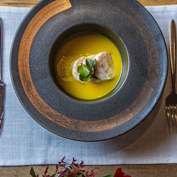 Αστεράτος ψαροζωμός κακαβιάς με γεύση Θάσου έπαιξε στην Αθηναική Ριβιέρα