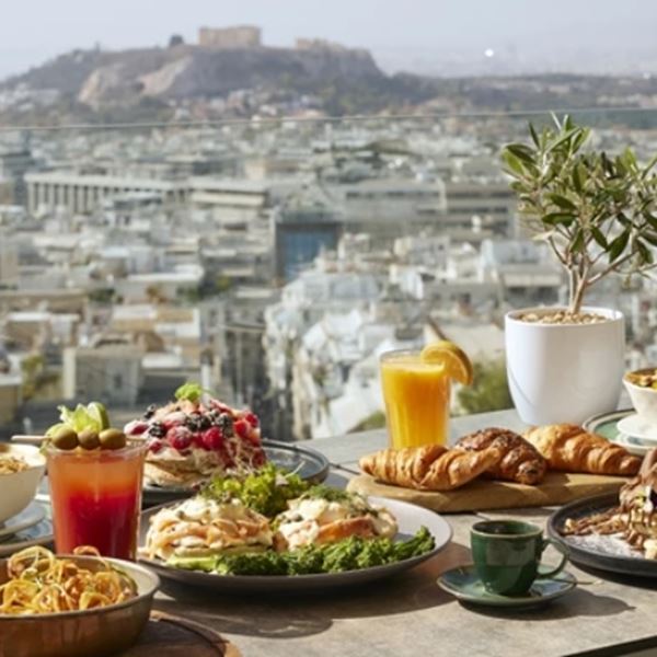 Το Longevity Brunch του St.George Lycabettus Lifestyle Hotel είναι όνομα και πράγμα