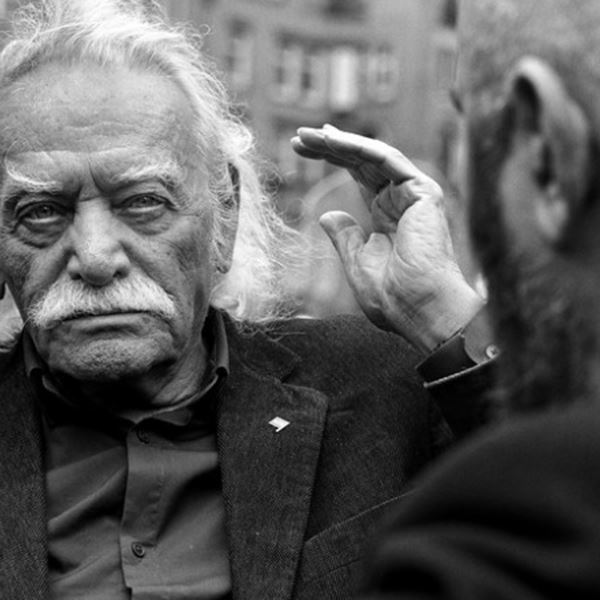 Το όνομα του Μανώλη Γλέζου πήρε αίθουσα του Ευρωπαϊκού Κοινοβουλίου