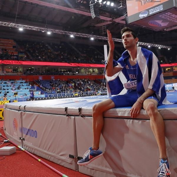 Ποιος θα υποδεχτεί τον Μίλτο Τεντόγλου στο αεροδρόμιο;