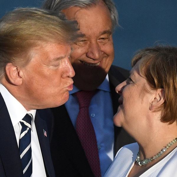 Angela Merkel vs Donald Trump στη μάχη κατά του κορονοϊού