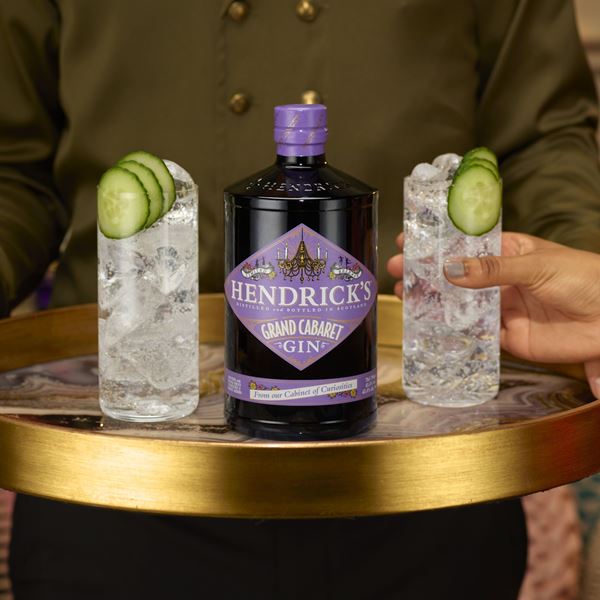 Grand Cabaret, το αναζωογονητικά φρουτώδες, νέο limited edition του Hendrick’s
