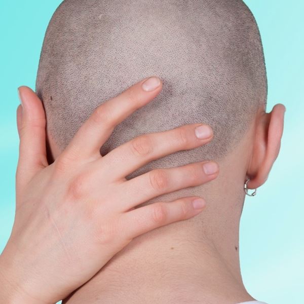 Τι σημαίνει να αγαπάς και να ερωτεύεσαι στα χρόνια της ψυχρής οικειότητας;