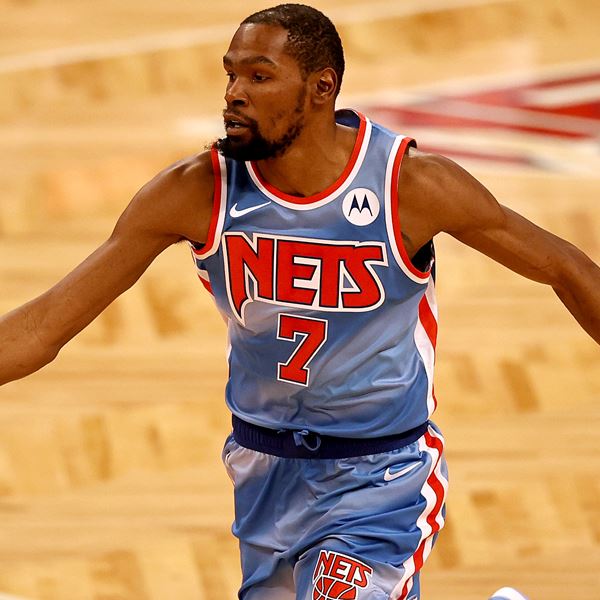 Πάντα κάτι τρέχει με τον Kevin Durant