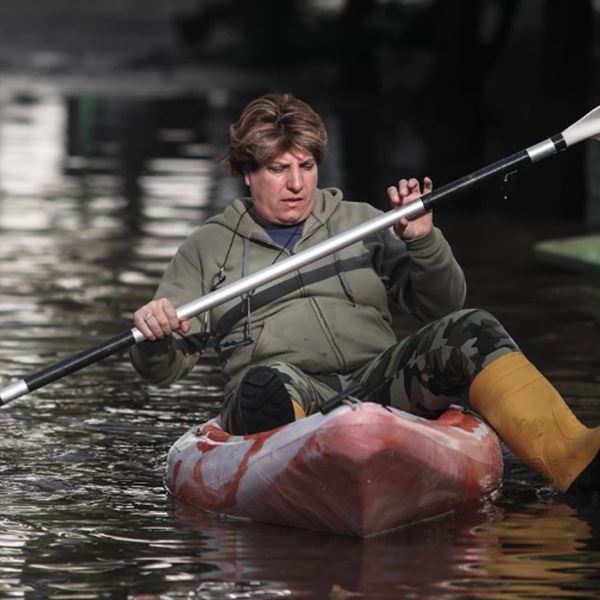 Βγήκαν τα κανό στον Κολωνό