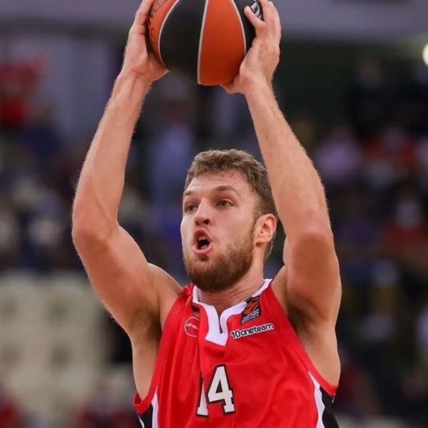 Θέμα χρόνου πια η επίσημη επιστροφή Vezenkov στον Ολυμπιακό