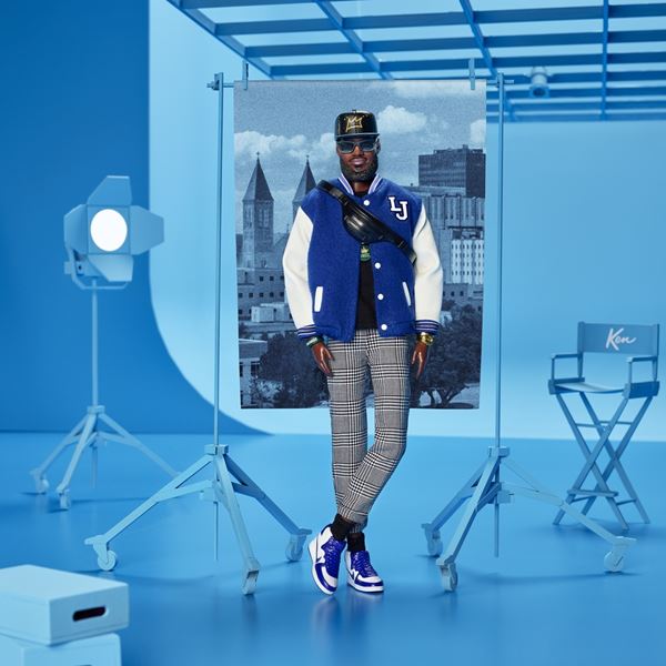 Η Barbie έκανε κούκλα τον LeBron James-πότε κυκλοφορεί