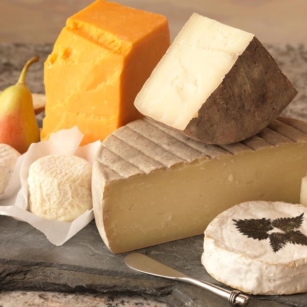 Τα 10 καλύτερα τυριά για φέτος
