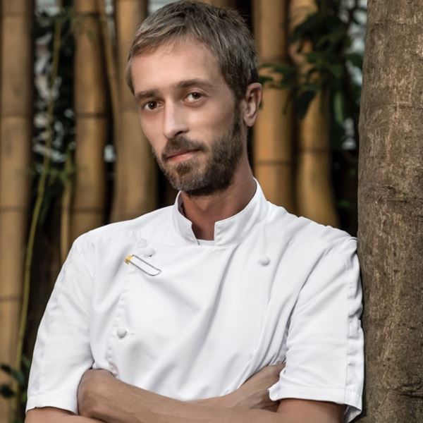 Ο Θοδωρής Παπανικολάου, σε κάποια άλλη ζωή, ίσως ήταν ζωγράφος