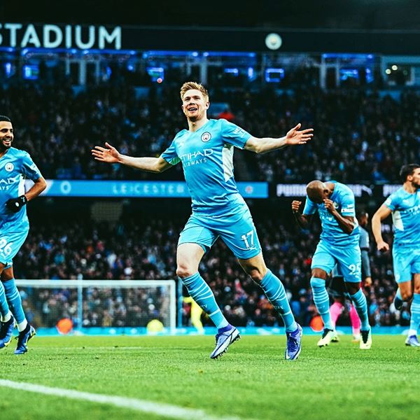 Στην Μάντσεστερ Σίτι θεωρούν περιττό το νο.9