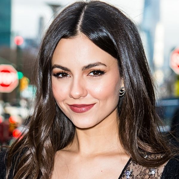 Victoria Justice, πάντα θα ευγνωμονούμε το Netflix για τη γνωριμία