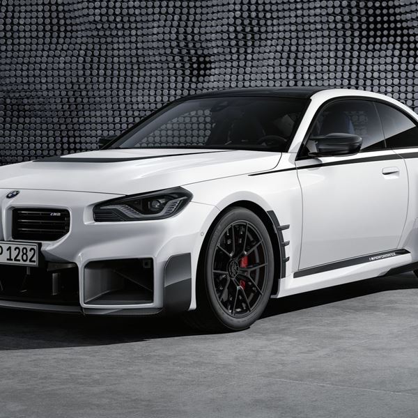 Τα extra αγωνιστικά καλούδια της νέας BMW M2