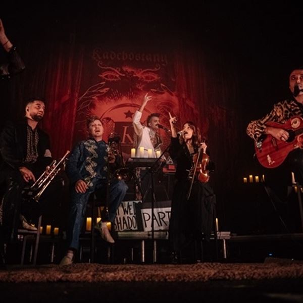 Μια ματιά στο απίθανο live των Kadebostany στην Αθήνα