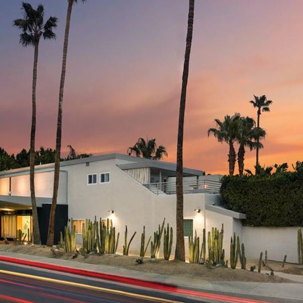 Το ξενοδοχείο των θρύλων του Χόλιγουντ άνοιξε πάλι στο Παλμ Σπρινγκς