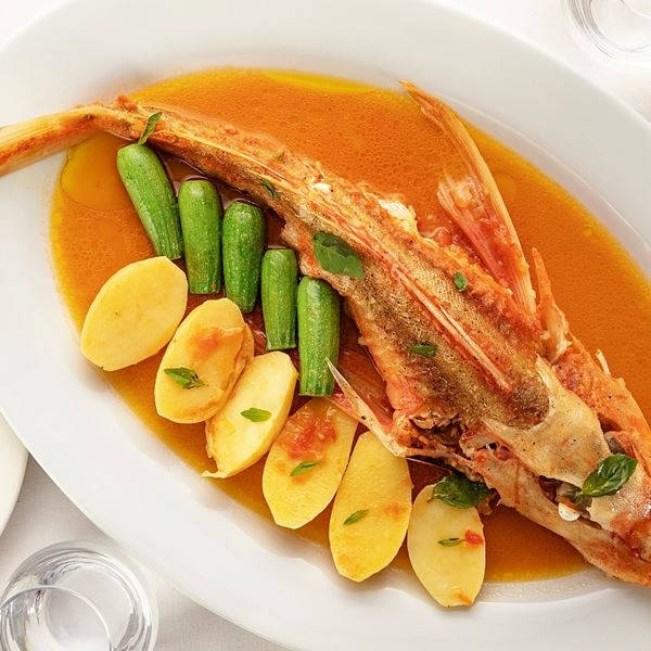 Aυτά τα εστιατόρια σερβίρουν τη νοστιμότερη ελληνική κουζίνα στην Αθήνα