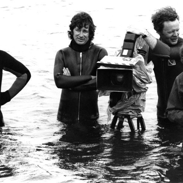 Η σπουδαιότερη ταινία με καρχαρίες στην ιστορία του κινηματογράφου τώρα στο Netflix