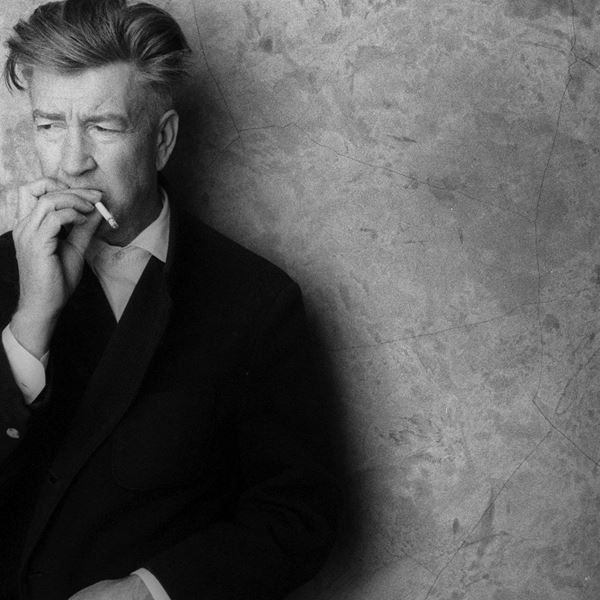 Έφυγε από τη ζωή ο σπουδαίος David Lynch, ο σκηνοθέτης των Twin Peaks και Mulholland Drive