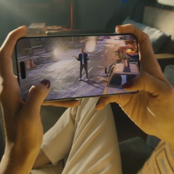 Μία κοσμοϊστορική αλλαγή για το iPhone 15 Pro