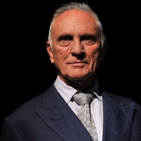 Πέθανε ο θρυλικός ηθοποιός Terence Stamp
