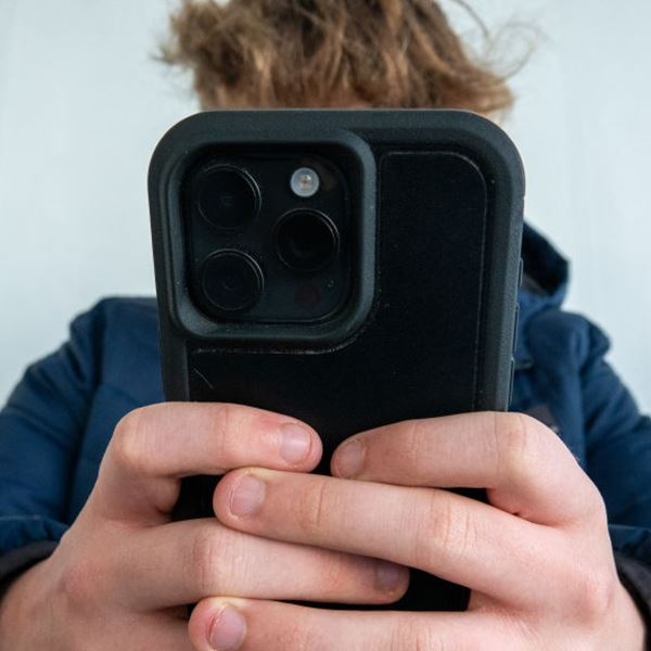 Από τι κινδυνεύεις αν έχεις smartphone