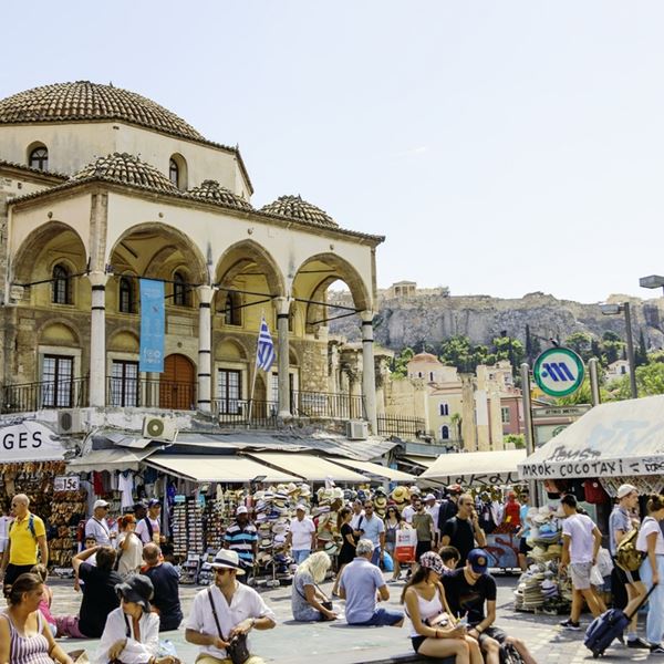 3 πόλεις που έχουν 'σκάσει' από τον τουρισμό